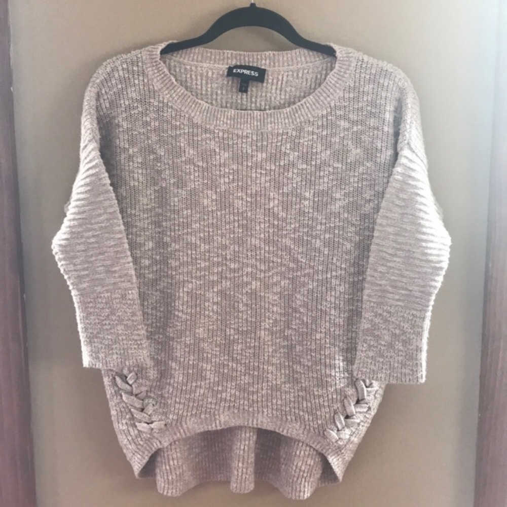Express -  Hi lo 3/4 sleeve sweater - Oatmeal